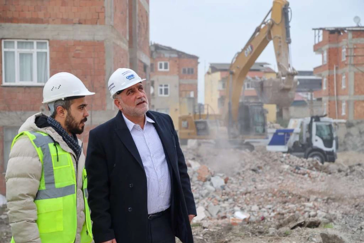 Başkan Sandıkçı'dan Yakın Takip: Dev Dönüşüm Son Hız Devam Ediyor