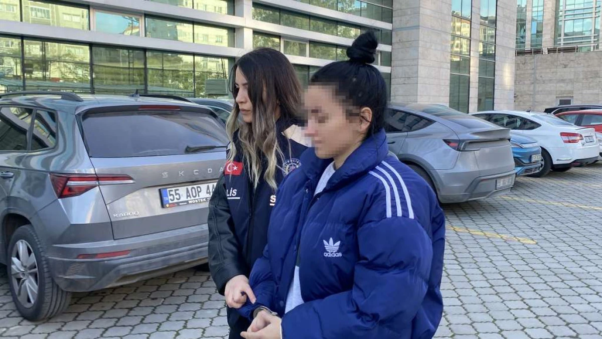 Samsun'da arkadaşlarını elektrik süpürgesinin demiriyle dövüp, telefonunu gaspeden 2 kadına gözaltı