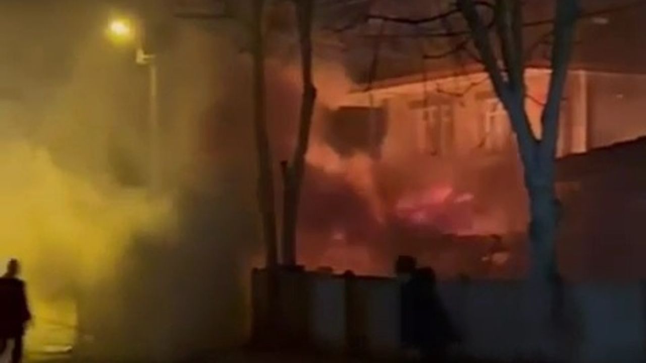Düzce'de müştemilatta çıkan yangın endişe yarattı