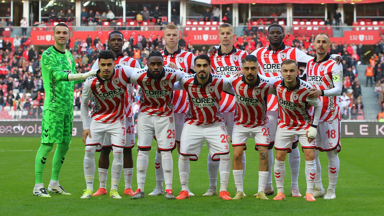 Samsunspor, UEFA Avrupa Konferans Ligi Kadrosunu Bildirdi