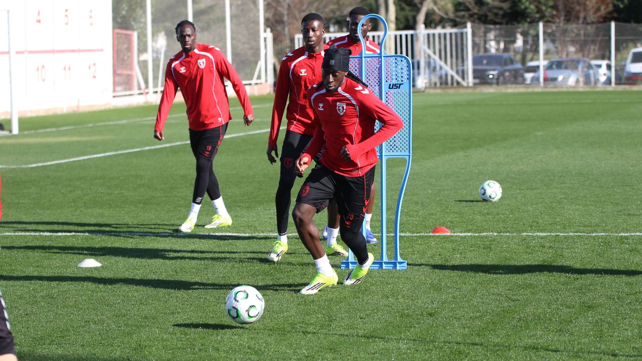 Samsunspor, Rayo Vallecano maçı hazırlıklarını tamamladı / Video eklendi