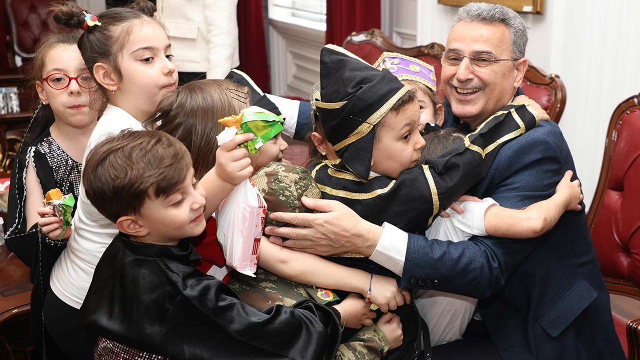 İlkadım Belediye Başkanı Kurnaz’dan 23 Nisan Mesajı