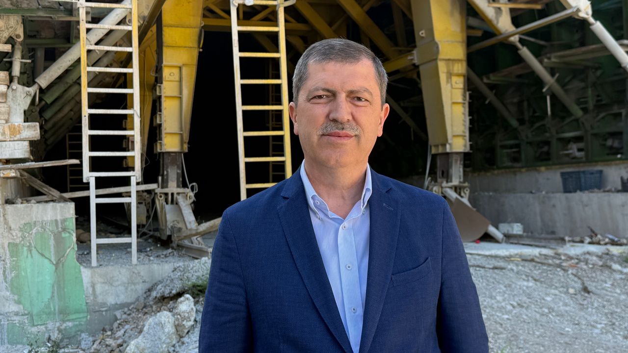 Karadeniz'i Akdeniz'e bağlayan dev projede 49 kilometrelik yolun en zorlu tüneli tamamlandı