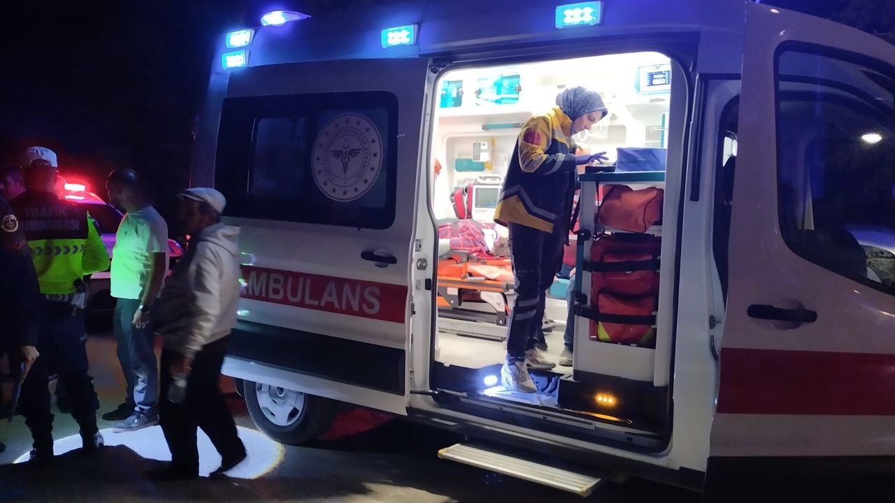 Bolu'da cip uçuruma yuvarlandı: 4 yaralı